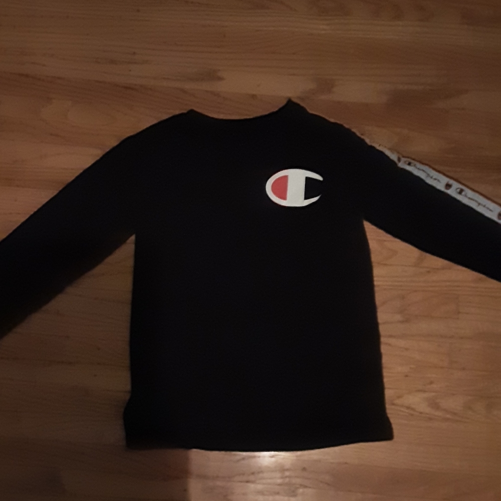 Shirt, champion